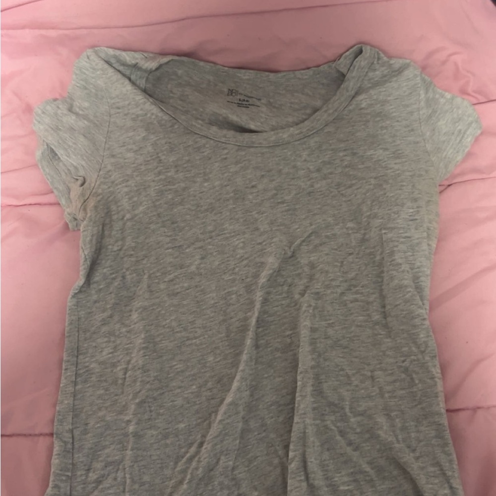 No Boundaries Gray Short Sleeve Tee